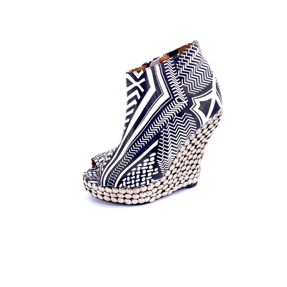 Jeffrey Campbell 6.5 Tick Havanna Tribal Print Leather Platform Studded Wedges